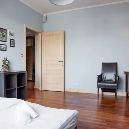 75M2 Apartament Kopernik Z Widokiem Na Jasna Gore Czestochowa Exterior photo